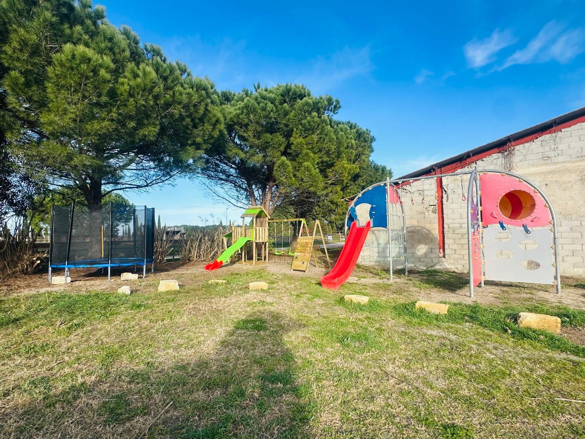 Les Appartements Du Mas - Emeraude Aigues-Mortes Luaran gambar