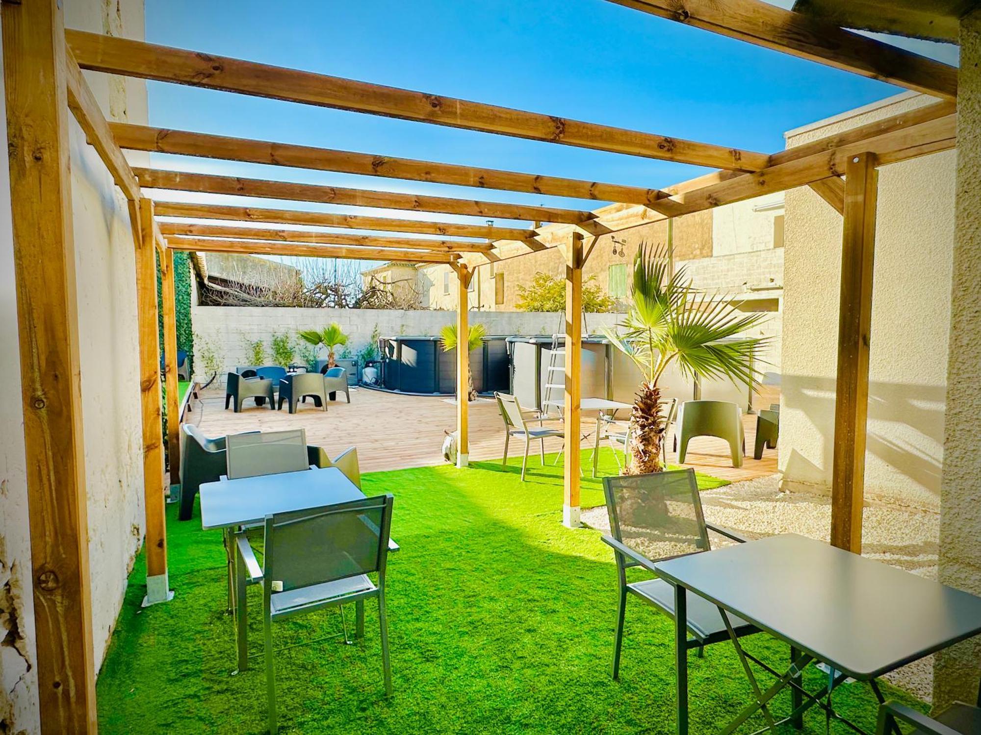 Les Appartements Du Mas - Emeraude Aigues-Mortes Luaran gambar