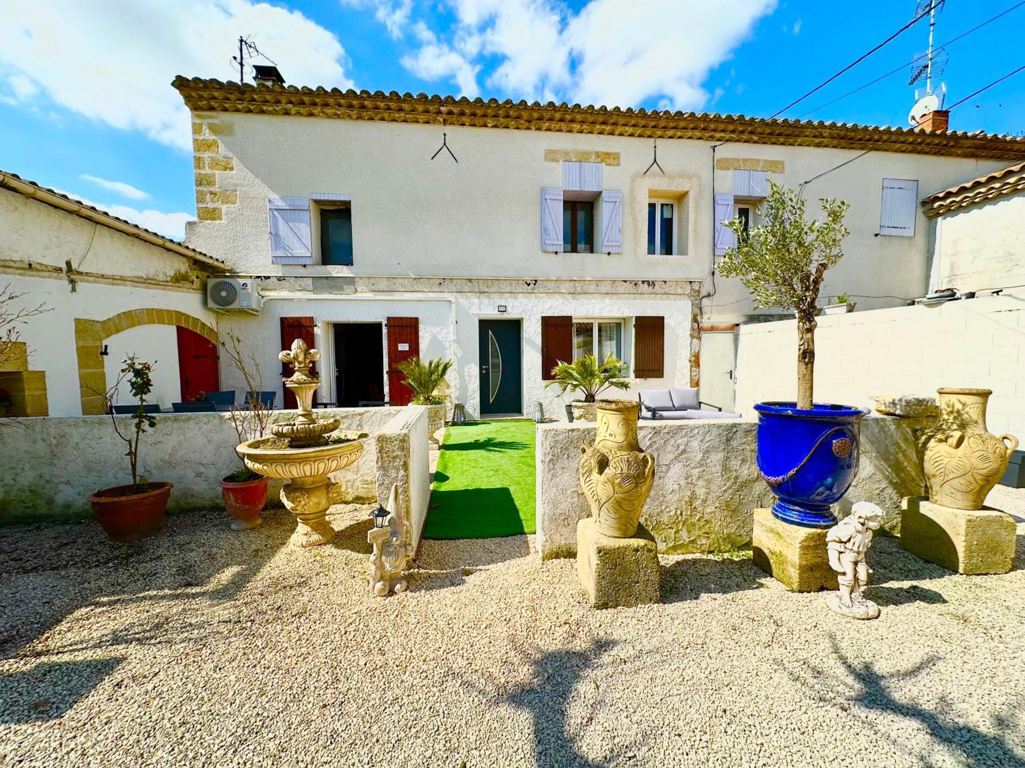 Les Appartements Du Mas - Emeraude Aigues-Mortes Luaran gambar