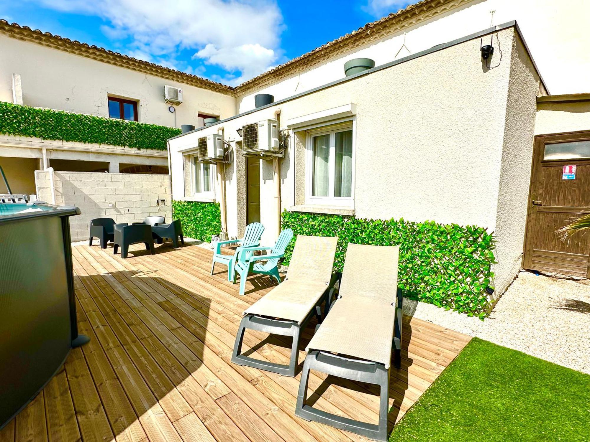 Les Appartements Du Mas - Emeraude Aigues-Mortes Luaran gambar